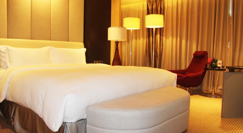 Hilton Shanghai City Center -Steps From Iconic Landmarks Wukang Mansion And Jing'An Temple Exterior photo