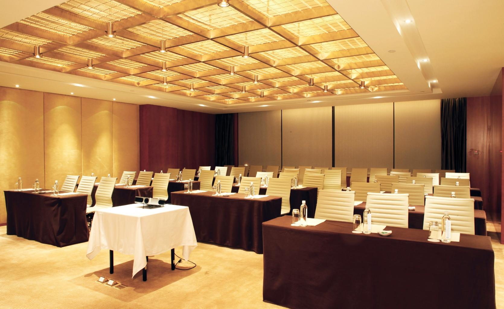 Hilton Shanghai City Center -Steps From Iconic Landmarks Wukang Mansion And Jing'An Temple Exterior photo