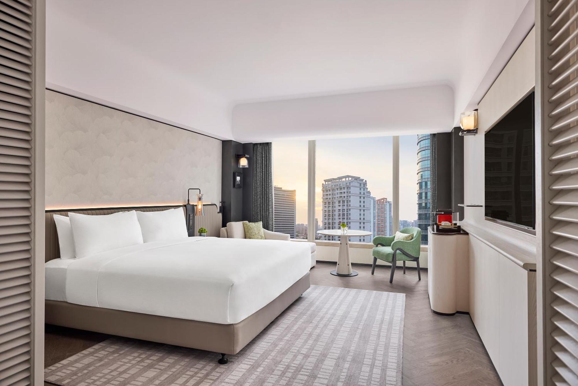 Hilton Shanghai City Center -Steps From Iconic Landmarks Wukang Mansion And Jing'An Temple Exterior photo
