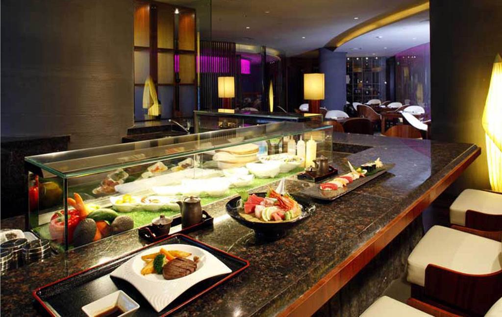 Hilton Shanghai City Center -Steps From Iconic Landmarks Wukang Mansion And Jing'An Temple Exterior photo